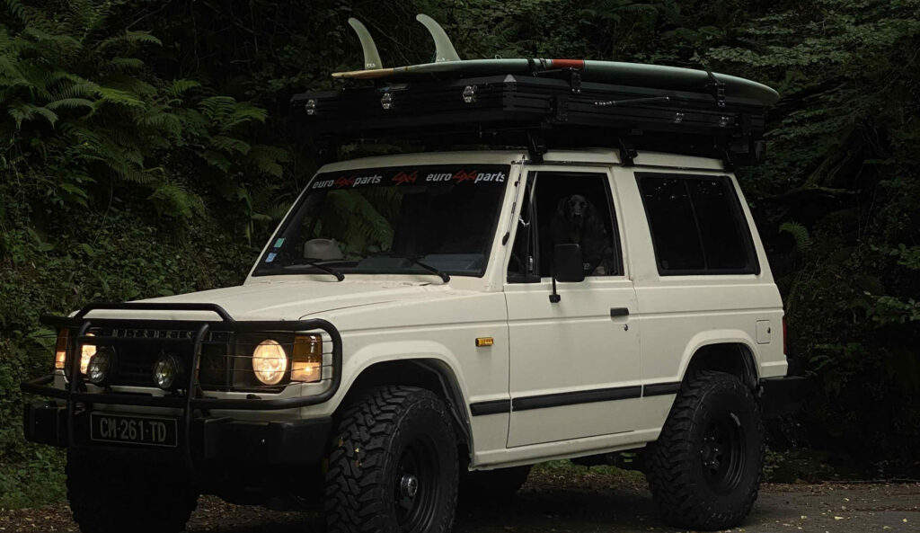 Un Pajero aussi beau n'en cache pas un autre.