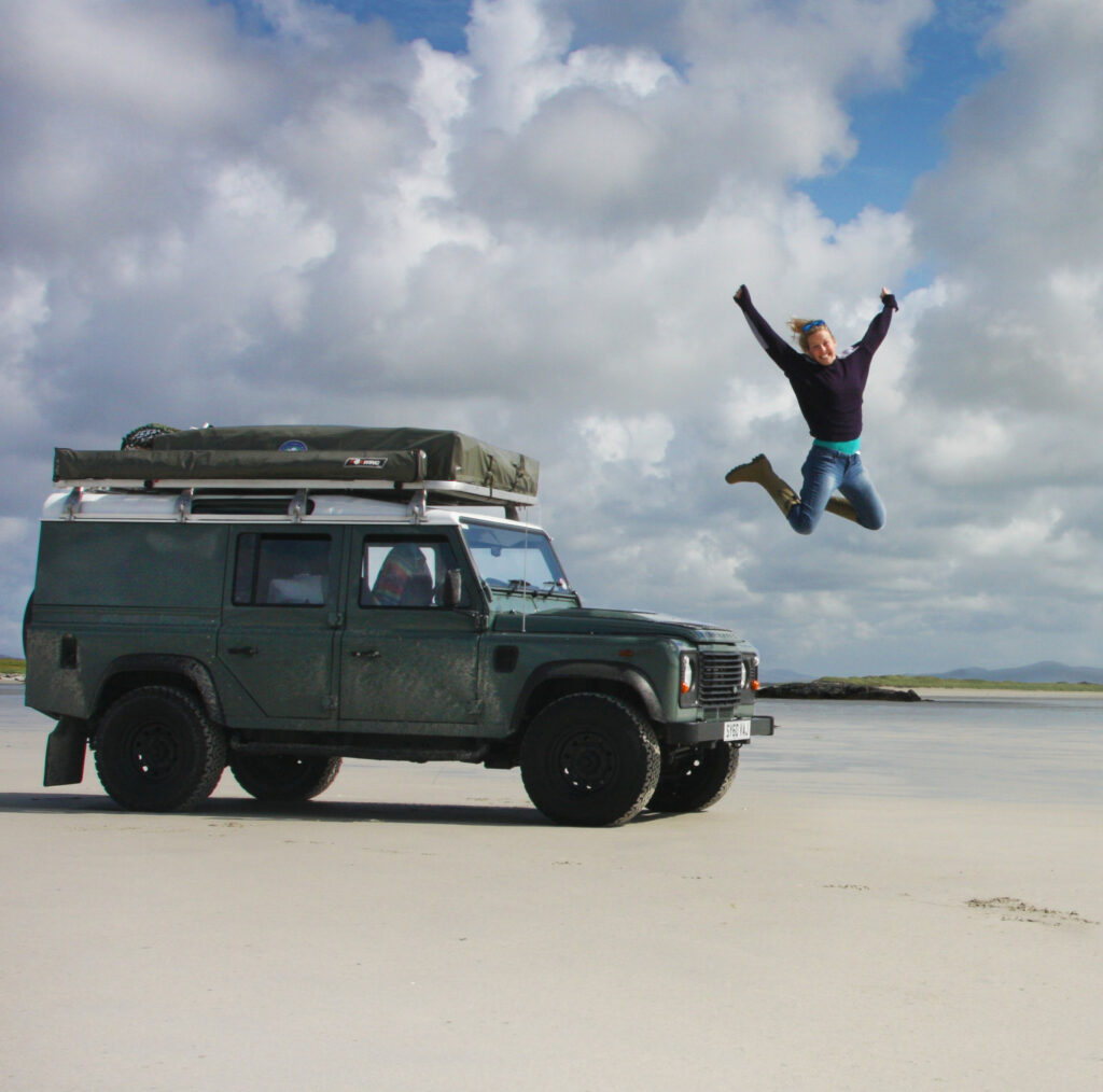 Louer un 4x4 Land Rover defender pour un roadtrip en Ecosse au départ d'Edinburgh