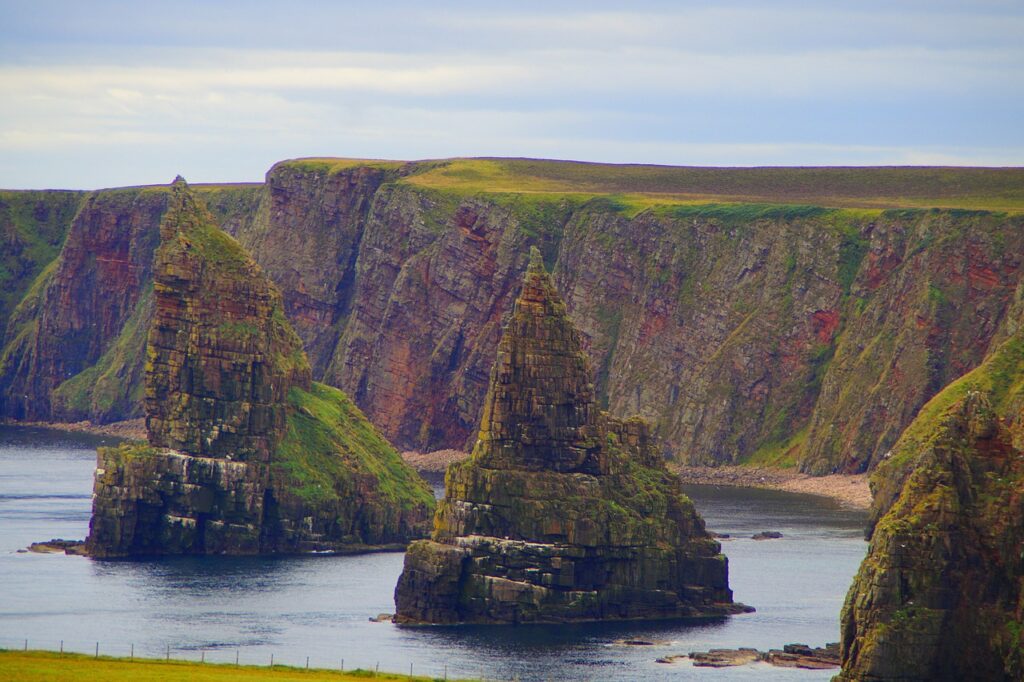 Roadtrip en Ecosse en Van ou en 4x4 équipé de tente de toit