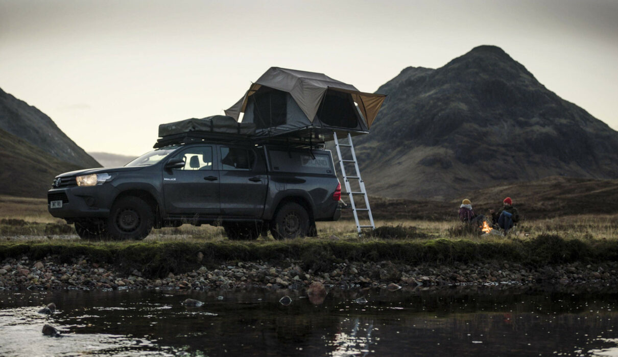 Louez un Toyota Land Cruiser pour un voyage en Ecosse