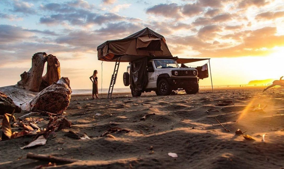 Location 4x4 Suzuki Jimny avec tente de toit Alajuela, Costa Rica