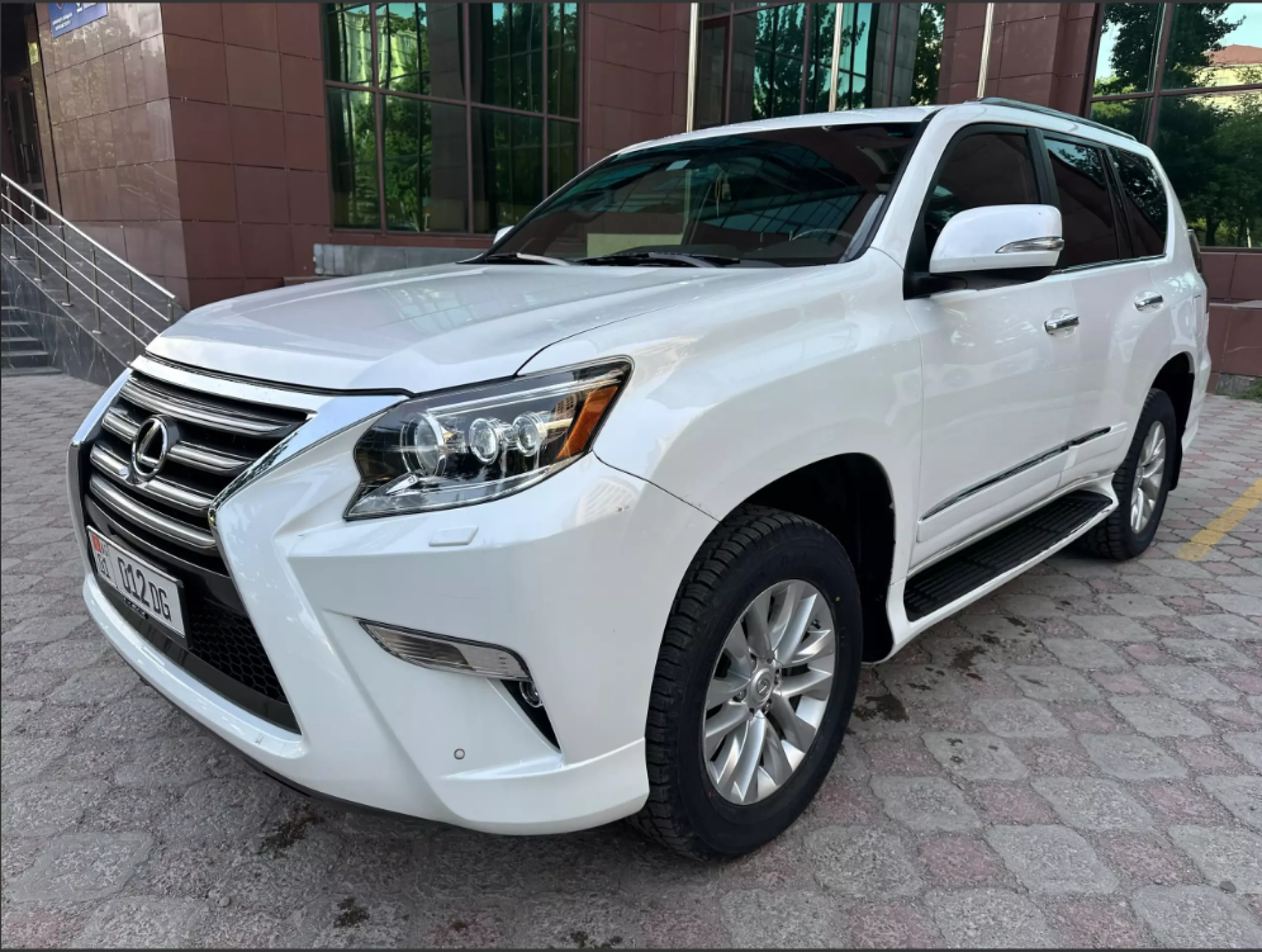 Lexus GX460