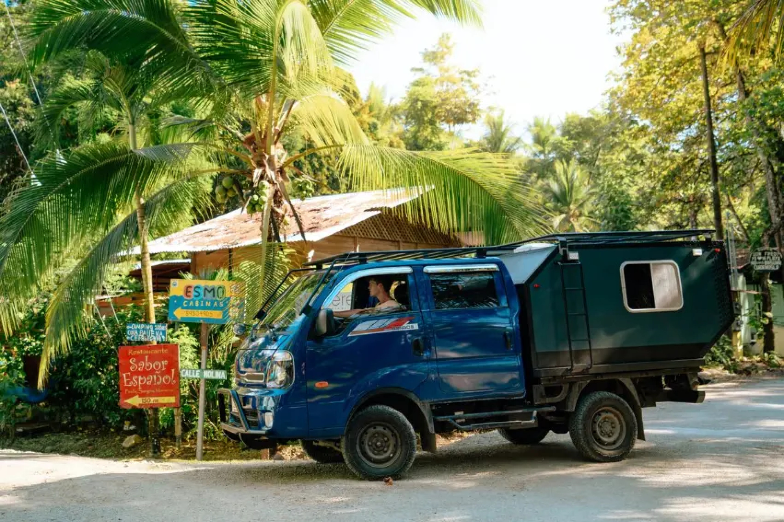 Bongo 4x4 Camper + Rooftop tent (6pers)